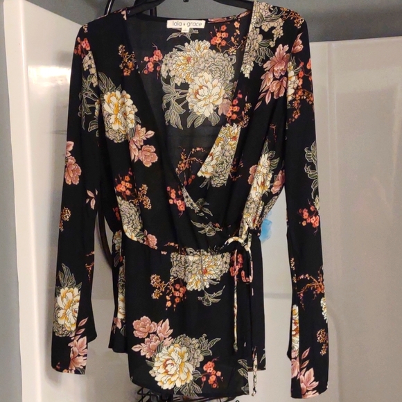 Tops - Black Floral Blouse